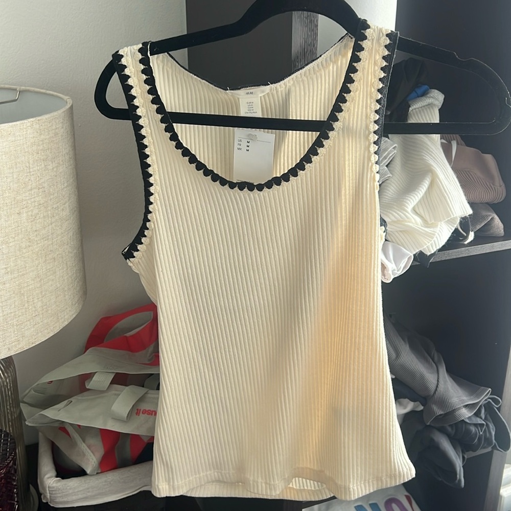 Cream crochet ribbed tank H&M